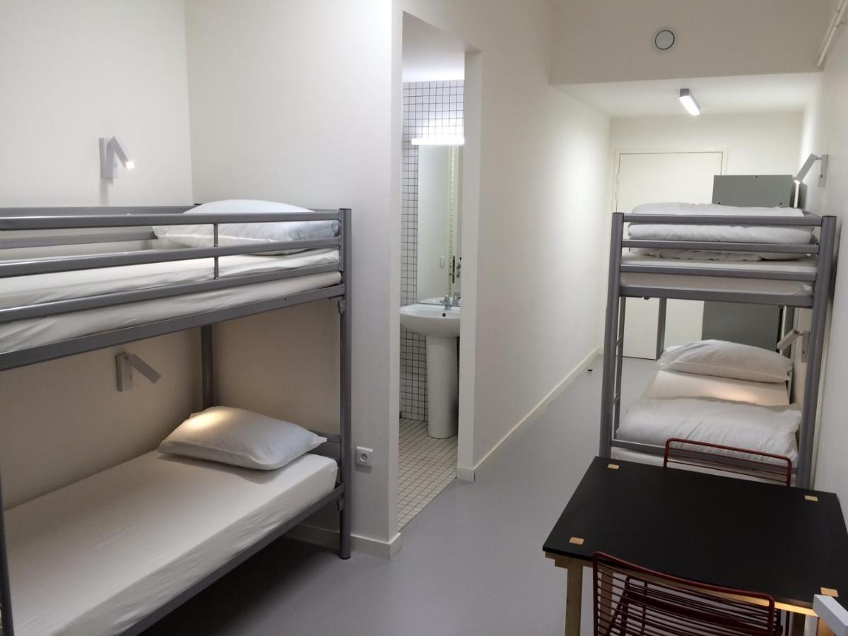 Auberge De Jeunesse Hi ลีลล์ ภายนอก รูปภาพ