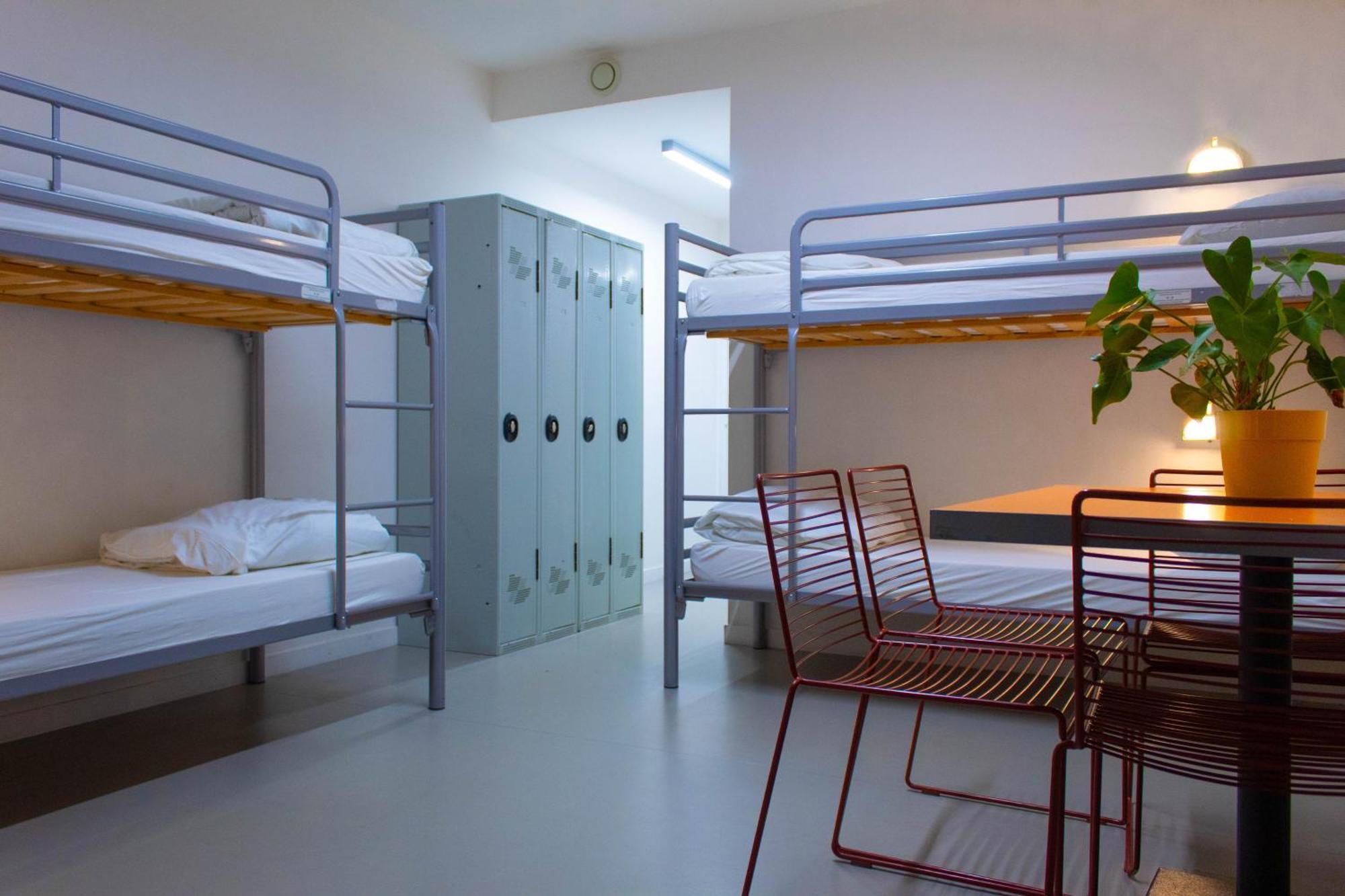 Auberge De Jeunesse Hi ลีลล์ ภายนอก รูปภาพ